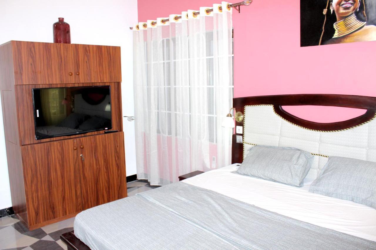 Residence Palais Du Stade Cotonou Eksteriør billede